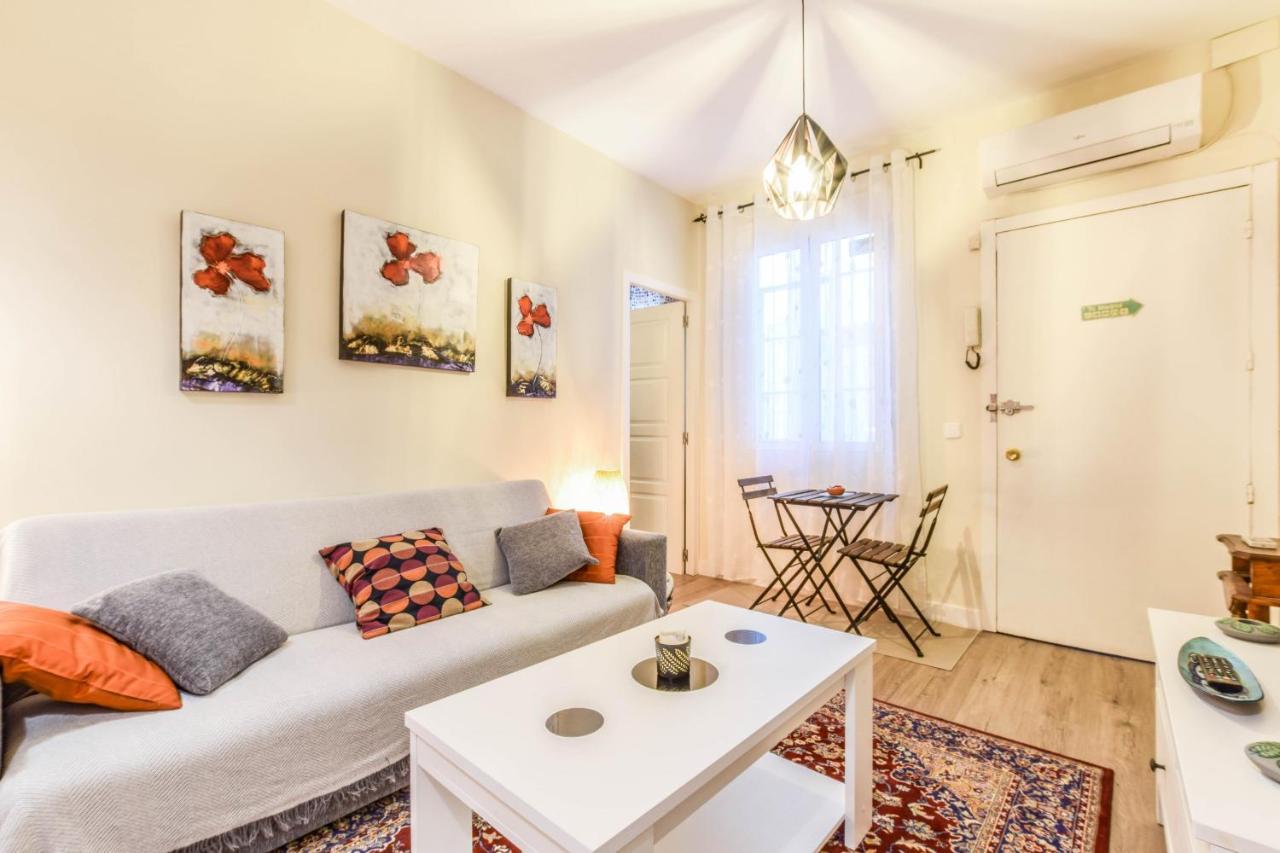 Apartamento En Chueca Apartman Madrid Kültér fotó