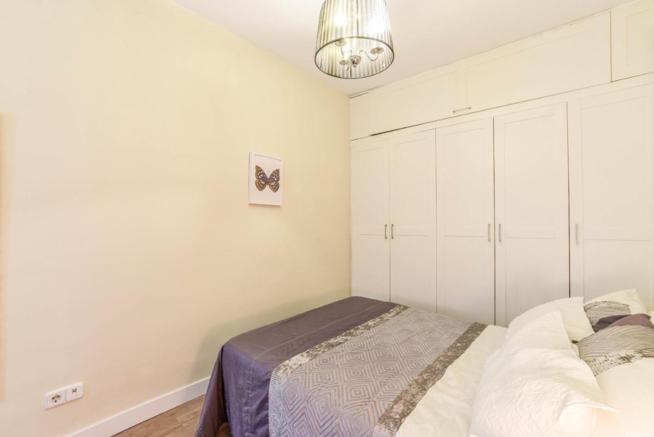 Apartamento En Chueca Apartman Madrid Kültér fotó